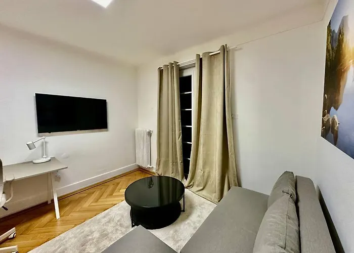 Cosy A Center דירה *